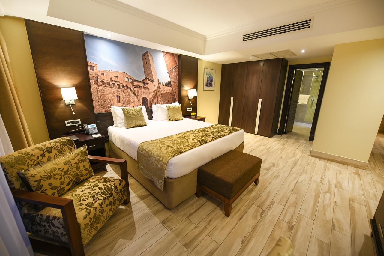 Mestil Hotel & Residences Кампала Экстерьер фото